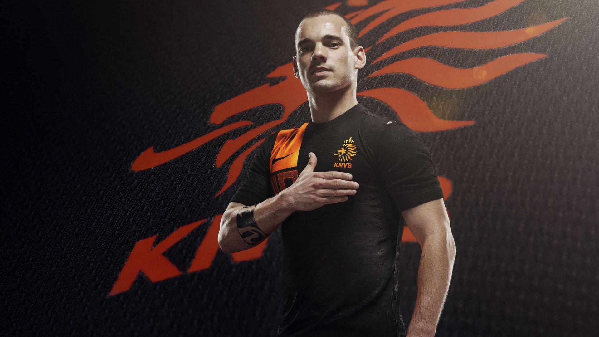 绿茵传奇谢幕！38岁前广州富力射手扎哈维宣布退役，两夺中超金靴成时代印记